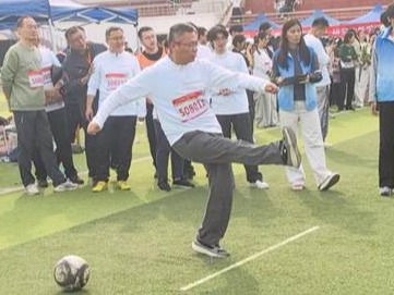 218125b0c68a9785ba5765b1c1ec0b56